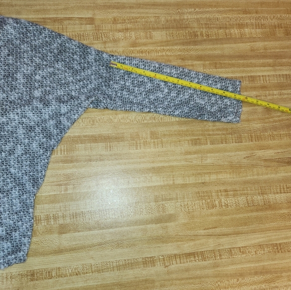 ARIELLA Women’s Cowl Neck Brushed Lace Up Back, color Silver, size L - Picture 8 of 12